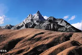 全国都在“抢丁真”，霸榜热搜！刷屏背后的真相很燃图片
