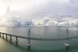 先行示范 打造开放新高地——2020中国区域经济版图之粤港澳大湾区篇图片