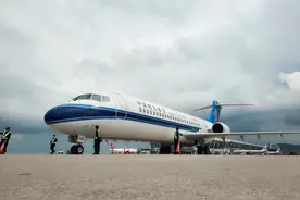 你的年假休完了吗？岁末低价游，机票0.8折起图片