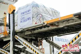 辣条成为新网红零食馋哭隔壁老外 天猫海外半年出口增长120%图片