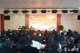 市委宣讲团到曲靖职业技术学院、曲靖财经学校宣讲党的十九届五中全会精神图片