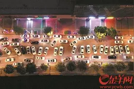 番禺万博商务区：工作日晚上10时 这里为何常堵车？图片