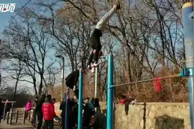 寒冷冬季 阳光背风锻炼区域受市民青睐图片