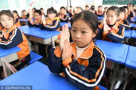 河北广平：快乐手指操 助力大课间图片