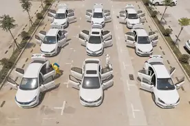 总裁为司机求购防疫物资，辆辆网约车装上“透明口罩”，每一次勇敢逆行都有平台在守护图片