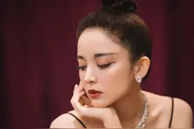 为什么别人的美人线，是你害怕露出的发际线？图片