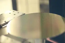 半导体领军人物蒋尚义重返中芯国际，联合CEO梁孟松传已提交辞呈图片