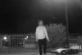 连续9天在屋外发现粪便 女屋主装摄像头拍到嫌疑人画面图片