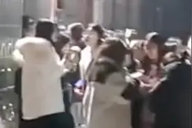 山东曲阜发生塌陷 高校学生有序避难