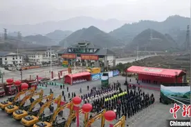 湖南城步县至广西龙胜县高速公路湖南段开工建设图片