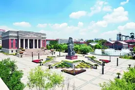 “黑色长河”里流淌红色奋斗史图片