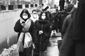 不畏浮云遮望眼——从百年变局维度看2020年的世界风云图片