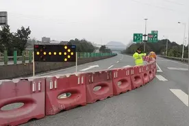 寒潮来袭！今日11时广东京珠北高速部分路段已封闭图片