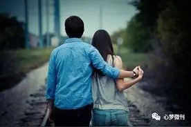 王春英｜钱是检验男人是否爱你的照妖镜图片