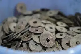 宁乡人捡到半编织袋古钱币？真的！疑与“靖康之难”有关图片