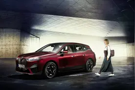 适配UWB数字钥匙功能的纯电动BMW iX将于年内推出，比率先发布该功能的蔚来ET7提早了半年图片