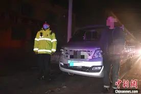 弟弟酒驾让哥哥“背锅”交警根据签名还原事实图片