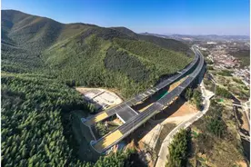 从宜兴到长兴仅需几分钟！江苏首条隧道跨省高速正式通车图片