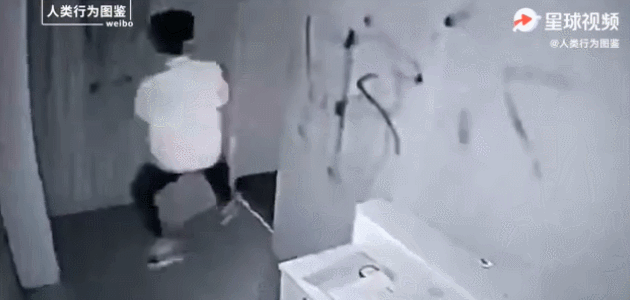 OMG | 密室里的欧阳娜娜范丞丞，受惊吓指数只有我的……1%