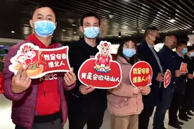 记者走进义乌“百县万品”消费助农展销中心图片