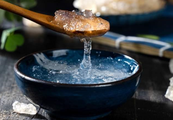 鱼翅和燕窝哪个营养高 2025年鱼翅和燕窝哪个营养高一点