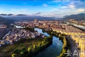 自觉扛起“门户担当”加快建设新阶段现代化“三美东至”——专访省人大代表、池州东至县委书记李明月图片