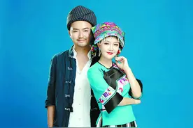 《你莫走》全网点击量超百亿次，这对土家族夫妻把爱情写进歌里图片