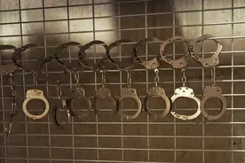 南京一男子将人打进ICU后脱罪！派出所副所长获刑：他是区领导儿子图片