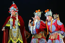 争议袁崇焕：390年来是非功罪图片