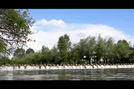 来看你深藏于心的这份牵恋，安顺人文宣传片《最忆安顺》视频封面