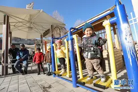 青海翻身村村民迎新年图片