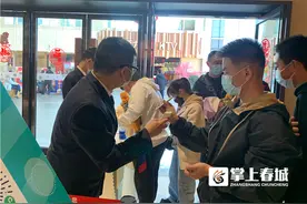 全昆明的人都出来了？三环外的电影院爆满图片