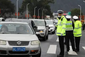 人太多了！大年初三人间仙境游客激增，台州神仙居景区一早停止售票实行限流图片