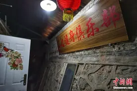 这可能是北京最简陋的健身房，却藏着一群民间高手……图片