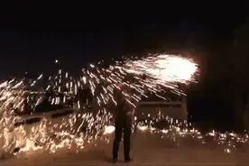 仍有网店偷偷在卖“网红”烟花！记者调查→图片