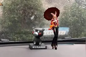 王者荣耀英雄特写相机开启方法 可以把英雄放在现实场景中拍摄图片