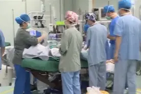 生命接力！50岁患者捐献器官延续5人生命视频封面