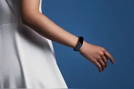 小米手环6首曝：屏幕更大！首次加入血氧检测功能图片