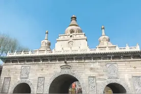 酥油花的传统竟来自文殊菩萨托梦？走进青海塔尔寺的传奇故事图片