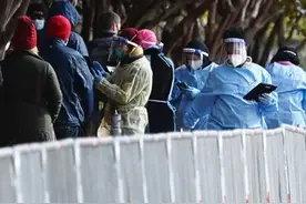 美国抗疫护士讲述致命疫情：亲眼目睹死亡 独自承受重负图片