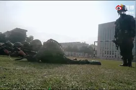 太帅了！火箭军特种警卫尖兵训练真实画面图片