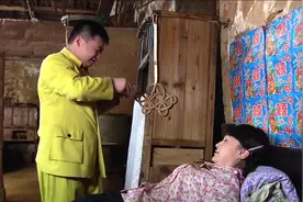 望海的女人：赵胖子温柔细心又体贴，给阿好开小灶，阿好有了好感视频封面