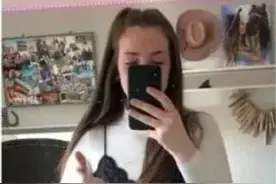 加拿大17岁女孩因穿吊带裙被学校直接开除 引起众怒图片