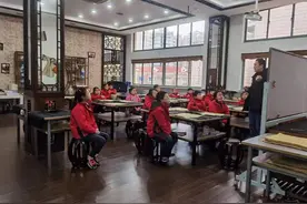 上海今年全面开展公办小学学生课后服务，家长学生体验如何图片