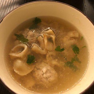 瑶柱花胶炖螺头汤图片 花胶瑶柱汤的做法大全