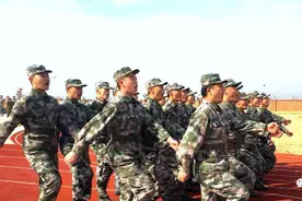 役前训练，开训图片