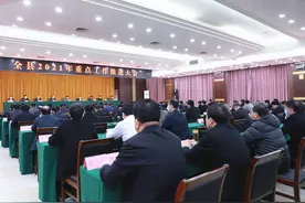 德州市平原县2021年重点工作推进大会提出：盯紧“高质量发展、加速度赶超”这个目标，奋力发起七大攻坚提升行动图片