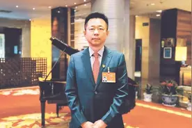 人脸识别的唯一性是否有保障？全国政协委员：换张脸“刷脸”成功几率极小图片