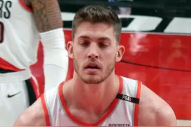 因使用反犹脏话 NBA球星Meyers Leonard被无限期停赛图片