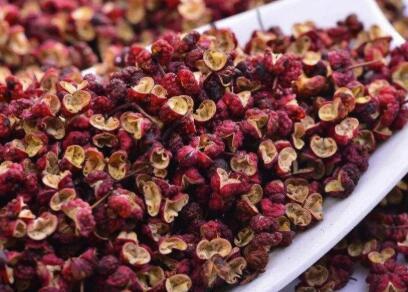 花胶子煮水泡脚 2026年花胶子煮水泡脚的作用